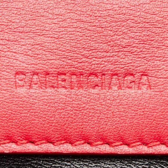 Balenciaga Red Quilted Embossed Leather BB Chain Round Small Flap Bag - Picture 6 of 12